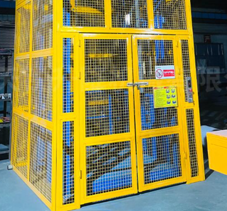 扬州货梯可以安装在室外吗